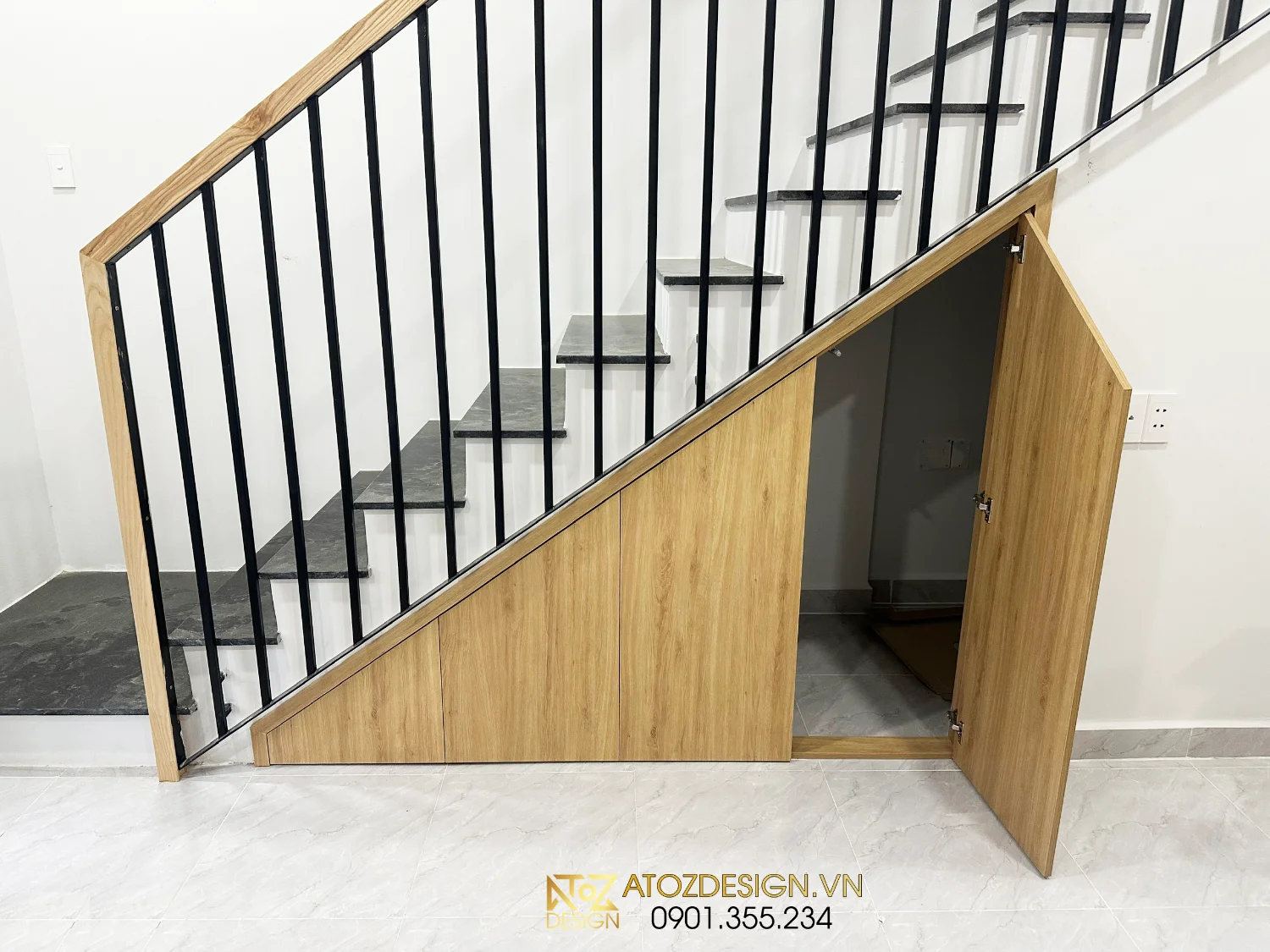 tu chan cau thang richland residence (2)